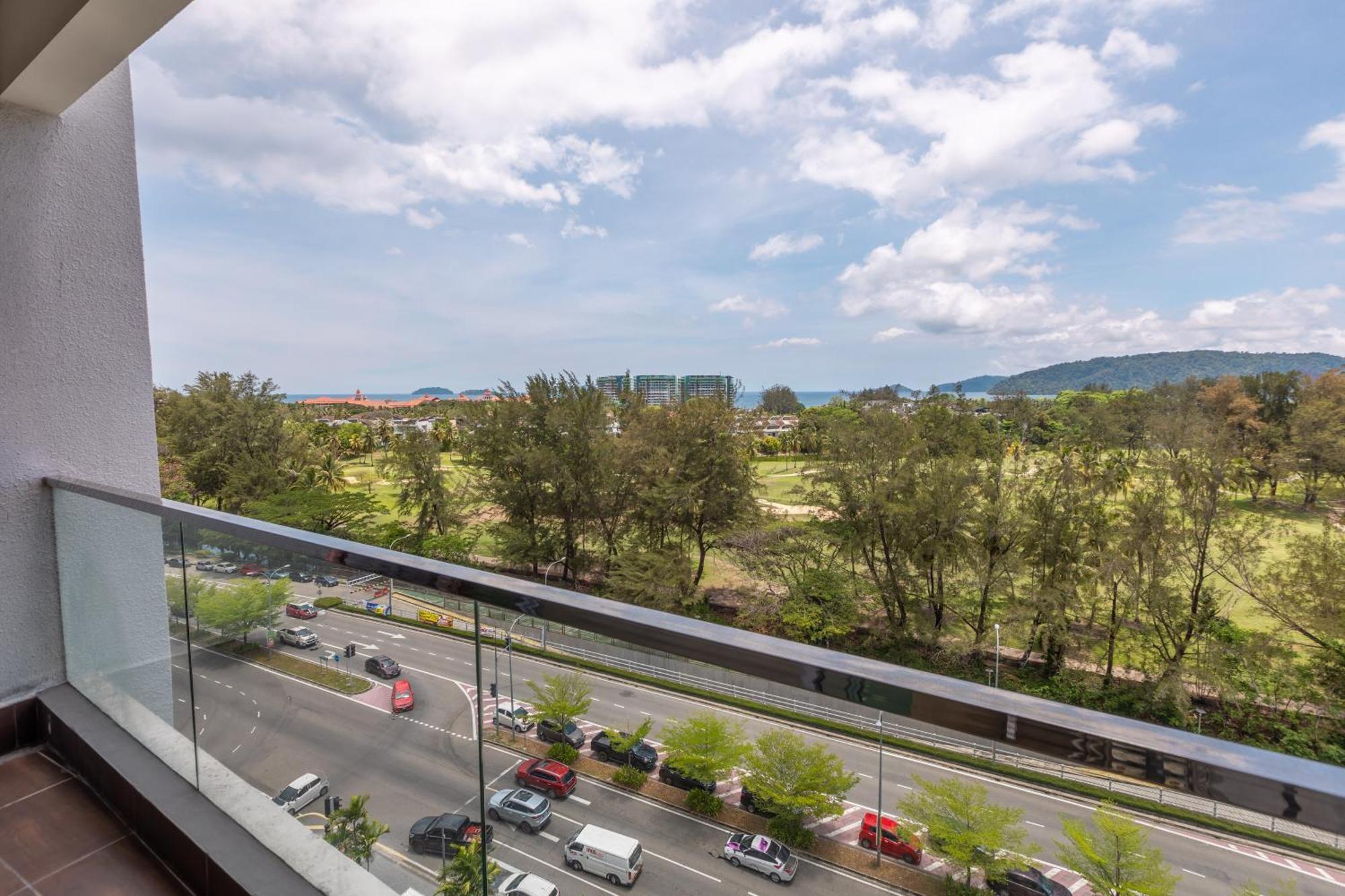 Seashore The Loft Imago By Haybay Apartment Kota Kinabalu