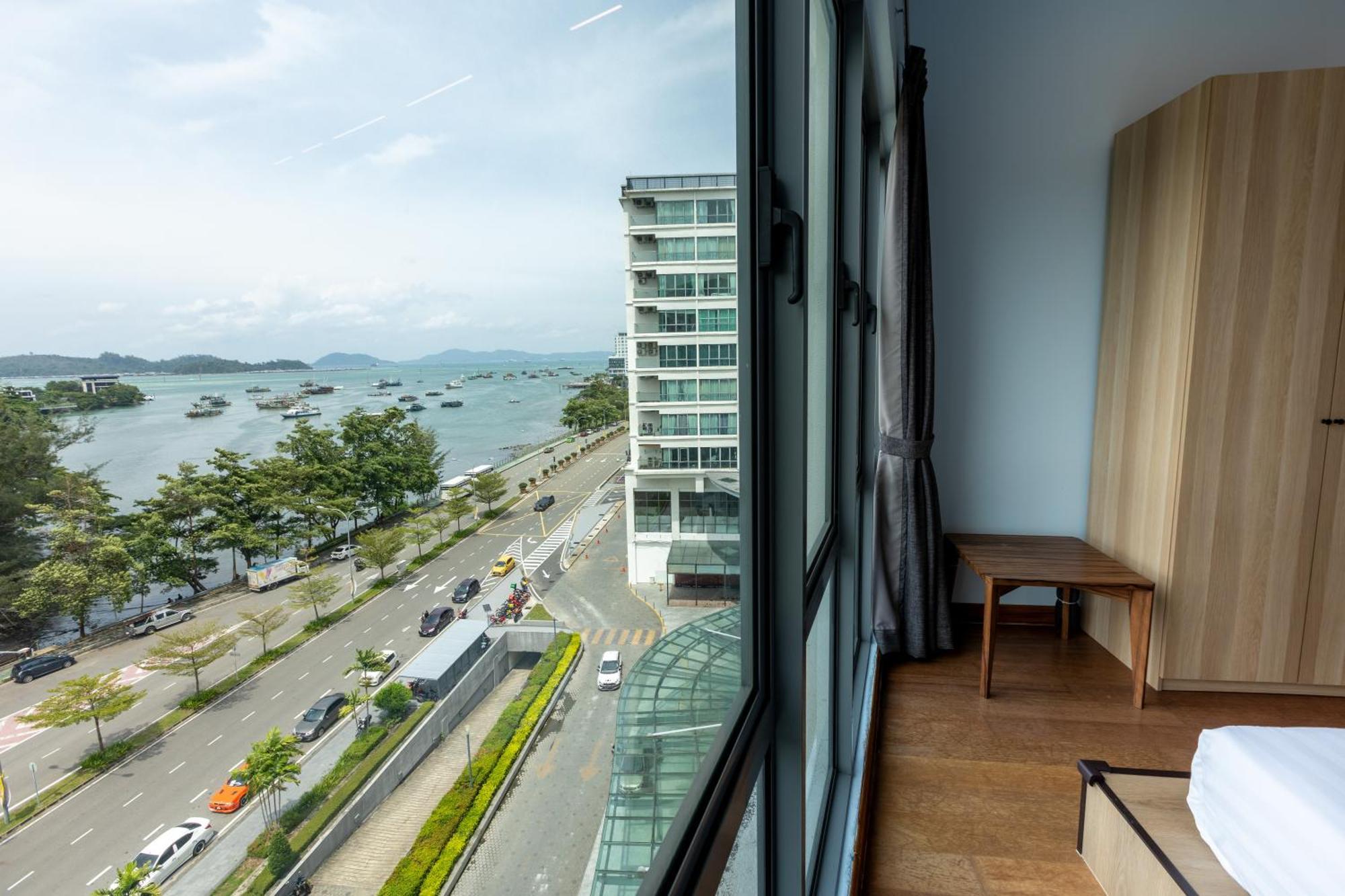 Seashore The Loft Imago By Haybay Apartment